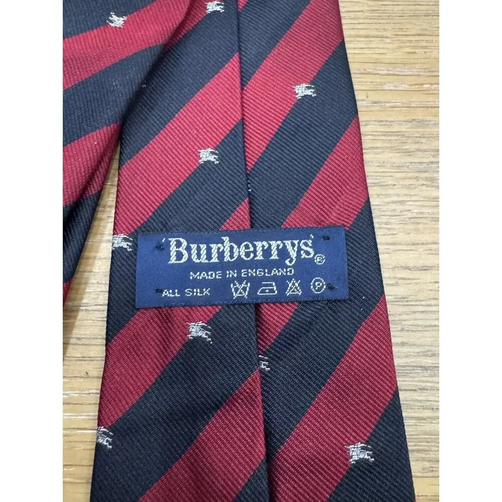 Men's Vintage 90's Burberrys 100% Silk Tie Red and Blue